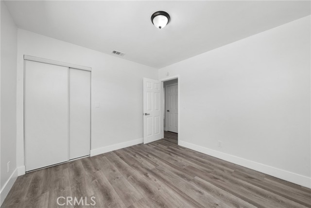 Detail Gallery Image 8 of 11 For 27328 Norwood St, Highland,  CA 92346 - 3 Beds | 1 Baths