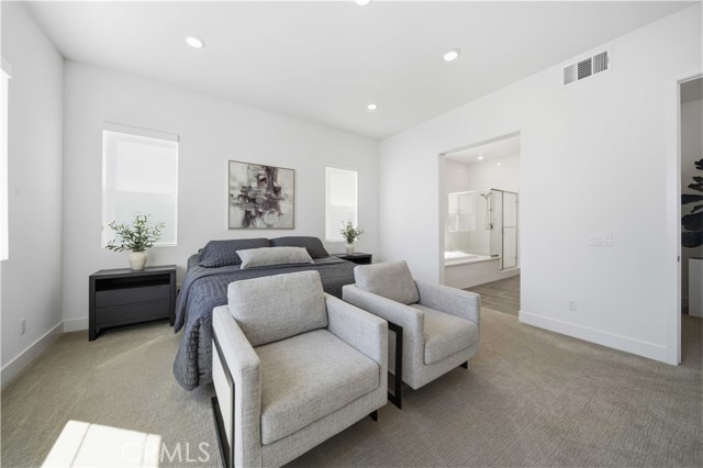 Detail Gallery Image 32 of 69 For 27516 Golden Currant Pl, Valencia,  CA 91381 - 4 Beds | 4/1 Baths