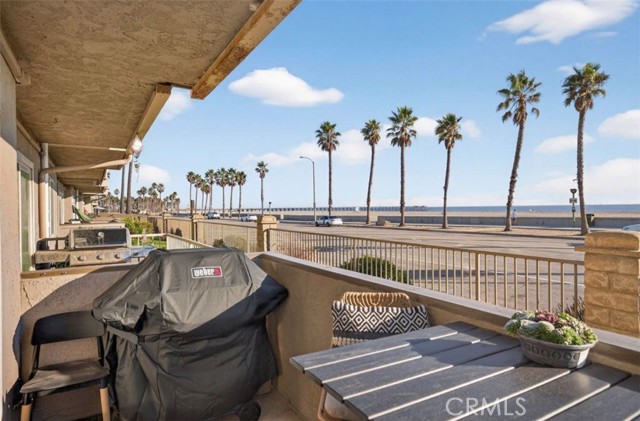 Detail Gallery Image 7 of 26 For 218 E Surfside, Port Hueneme,  CA 93041 - 3 Beds | 2 Baths