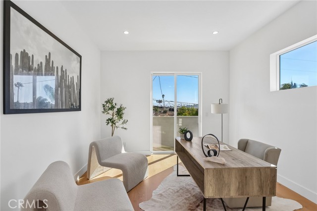 2019 Huntington Lane, B photo 30