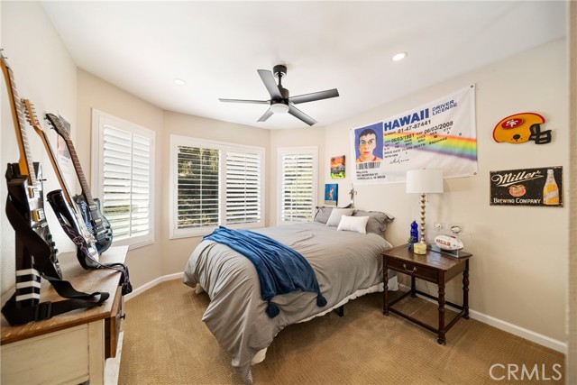 Detail Gallery Image 29 of 67 For 24224 Creekside Dr, Newhall,  CA 91321 - 5 Beds | 3 Baths