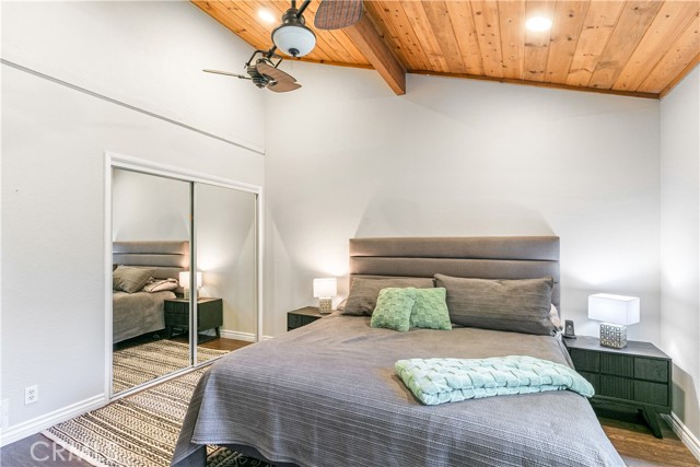 248 Hemlock Drive, Lake Arrowhead CA: https://media.crmls.org/medias/b2aea7d3-0887-437a-bd15-d76fd1410c3b.jpg