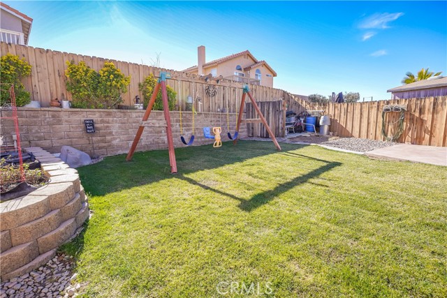 Detail Gallery Image 26 of 32 For 12206 San Ysidro St., Victorville,  CA 92392 - 4 Beds | 3 Baths