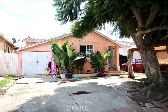 Detail Gallery Image 1 of 12 For 9528 Mcnerney Ave, South Gate,  CA 90280 - 2 Beds | 2 Baths