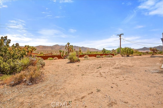 Detail Gallery Image 61 of 75 For 9255 Fortuna Ave, Yucca Valley,  CA 92284 - 3 Beds | 3 Baths