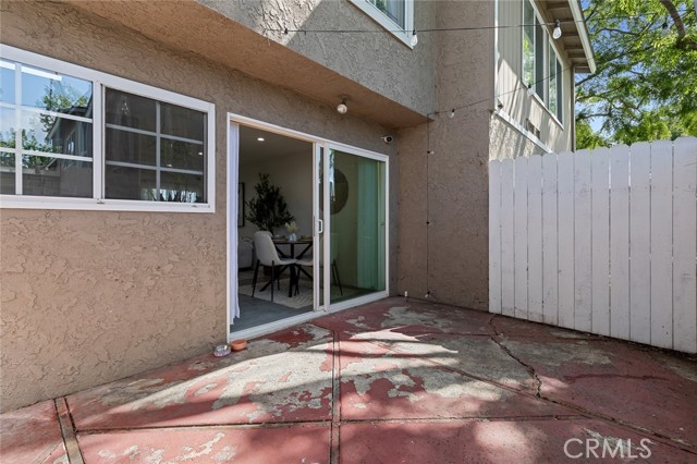 8482 Benjamin Drive, Huntington Beach CA: https://media.crmls.org/medias/b2af8bac-bdfc-47c2-945b-7f7bbb597c3c.jpg