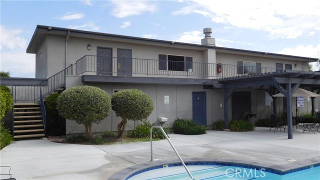 Detail Gallery Image 43 of 45 For 22030 Calvert St #3,  Woodland Hills,  CA 91367 - 2 Beds | 1 Baths