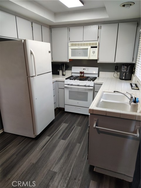 Detail Gallery Image 10 of 30 For 9854 Solazzo, Rancho Cucamonga,  CA 91730 - 2 Beds | 2 Baths