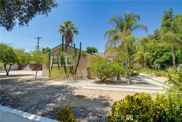 Image 34 of 47 For 8084 Magnolia Avenue