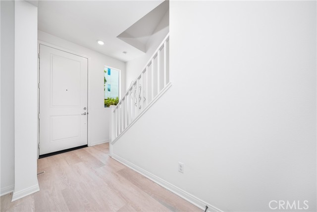 221 Steely, Irvine CA: https://media.crmls.org/medias/b2b236fd-a523-444e-b47f-39c7fe68332c.jpg
