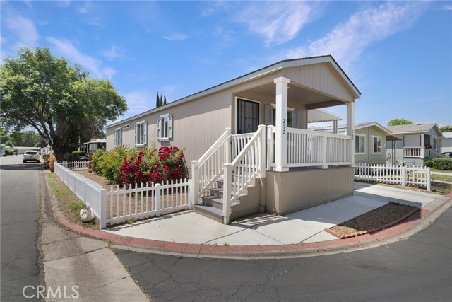 Detail Gallery Image 3 of 42 For 263 Camino Norte St #212,  Chico,  CA 95973 - 2 Beds | 2 Baths