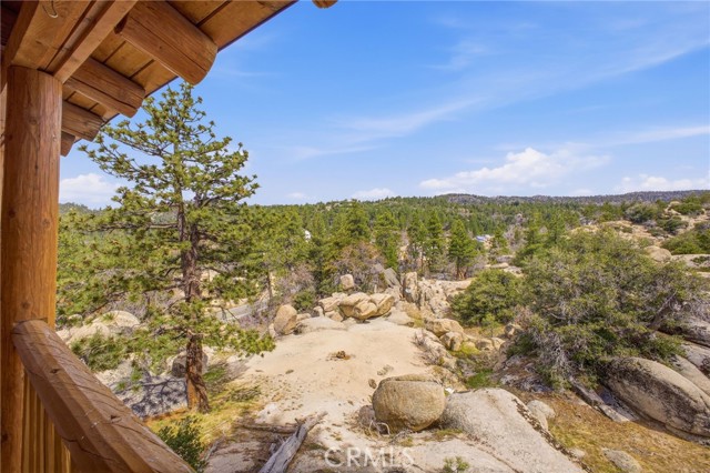 Detail Gallery Image 14 of 36 For 33052 Donner, Running Springs,  CA 92382 - 4 Beds | 2 Baths