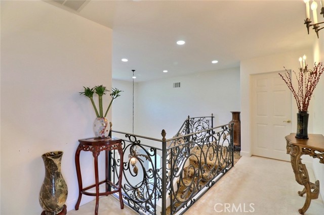 Detail Gallery Image 6 of 37 For 8424 Sunnyslope Dr, San Gabriel,  CA 91775 - 6 Beds | 5 Baths