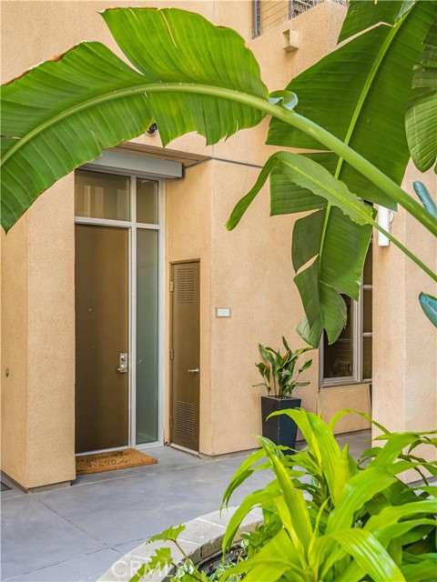 133 The Promenade N, Long Beach CA: https://media.crmls.org/medias/b2b55d0b-4042-4bb4-a446-bd2c3735b28a.jpg