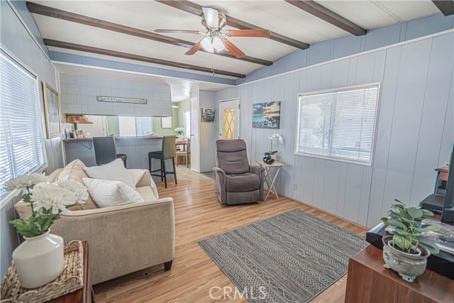 Detail Gallery Image 2 of 36 For 18204 Soledad Canyon Rd. #62,  Canyon Country,  CA 91387 - 1 Beds | 1 Baths