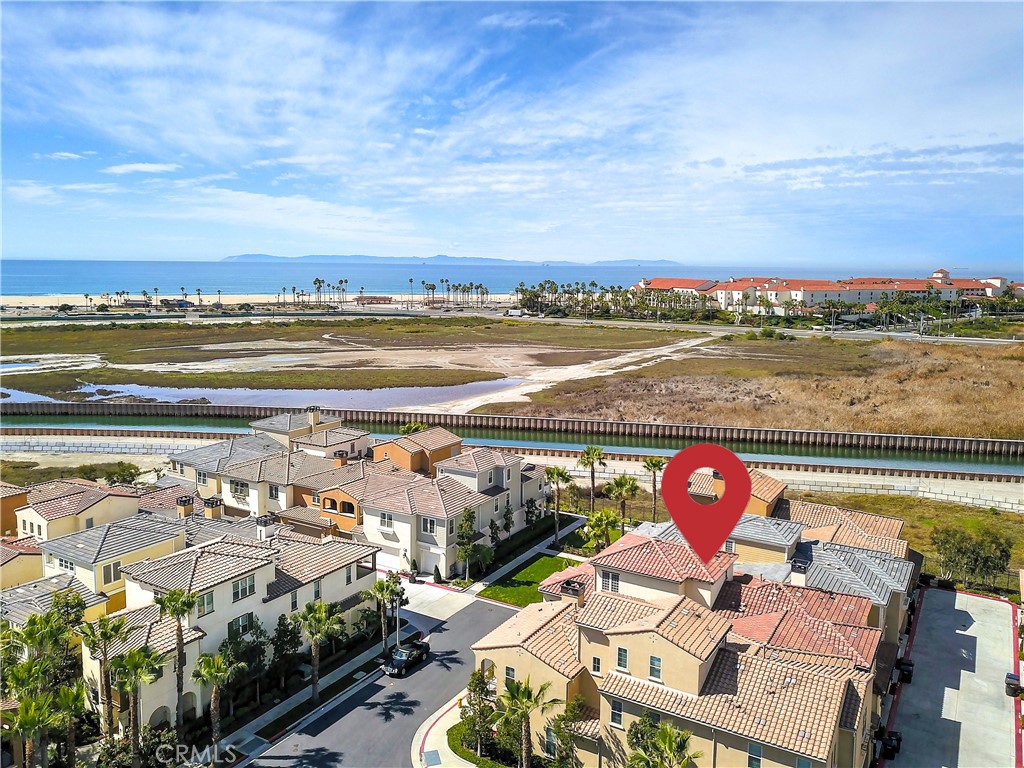 8187 Noelle Drive, Huntington Beach, CA 92646