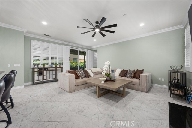 28537 Vista Del Rio Drive, Valencia CA: https://media.crmls.org/medias/b2b6a875-5720-452e-b5f9-16dcfe66c2b6.jpg
