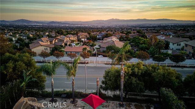 Detail Gallery Image 6 of 75 For 12257 Mountain Ash Ct, Rancho Cucamonga,  CA 91739 - 5 Beds | 3/1 Baths