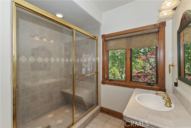 Detail Gallery Image 50 of 64 For 28324 Somerset Ln, Lake Arrowhead,  CA 92352 - 4 Beds | 4/1 Baths