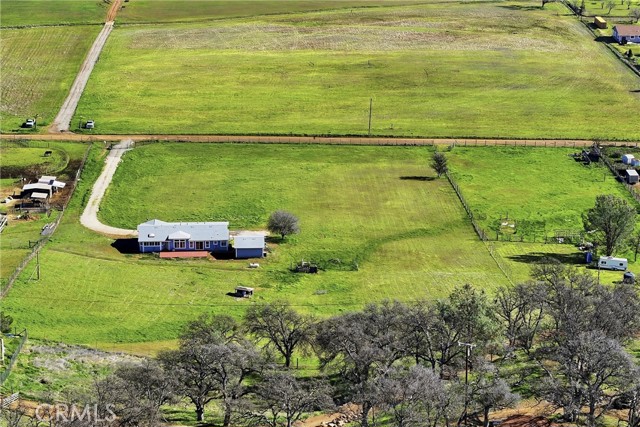 Detail Gallery Image 40 of 44 For 2805 Smith Ln, Clearlake,  CA 95422 - 3 Beds | 2 Baths