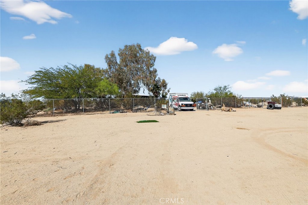 MLS #FR25164031 image #1