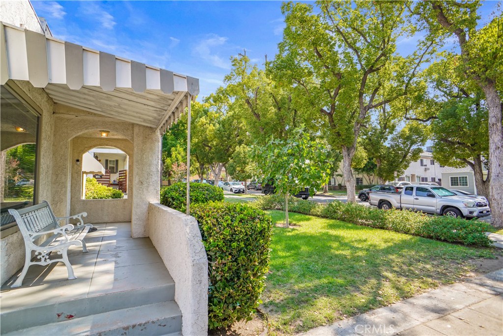 1521 N Columbus Avenue Glendale img 5
