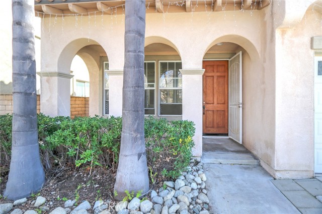 Detail Gallery Image 2 of 42 For 11827 Modena Dr, Rancho Cucamonga,  CA 91701 - 4 Beds | 2/1 Baths