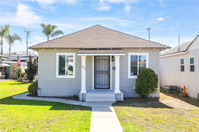Detail Gallery Image 2 of 15 For 722 Main St, Huntington Beach,  CA 92648 - 2 Beds | 1 Baths