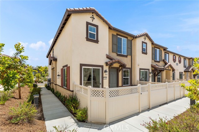 Detail Gallery Image 1 of 1 For 24131 Tuscany Ave #1306,  Murrieta,  CA 92562 - 3 Beds | 2/1 Baths