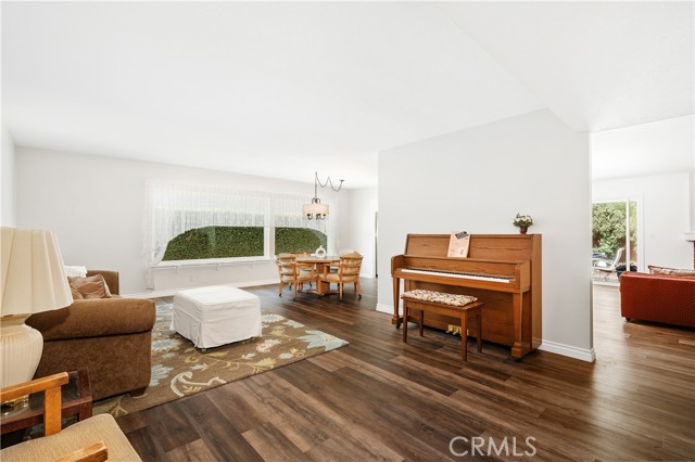 2269 Parker Court photo 7