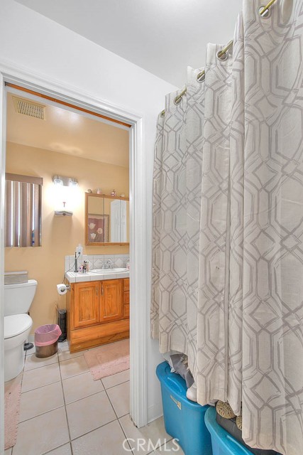 14104 Barrydale Street, La Puente CA: https://media.crmls.org/medias/b2bc3966-63b4-4fc9-886d-2d170a20534e.jpg