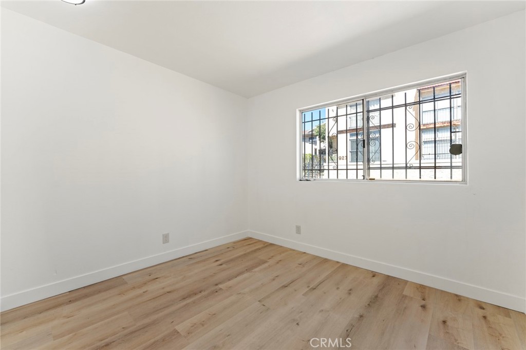 MLS #CV25245053 image #15