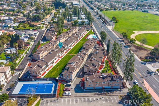 Detail Gallery Image 48 of 51 For 957 W Imperial #30,  La Habra,  CA 90631 - 1 Beds | 1/1 Baths