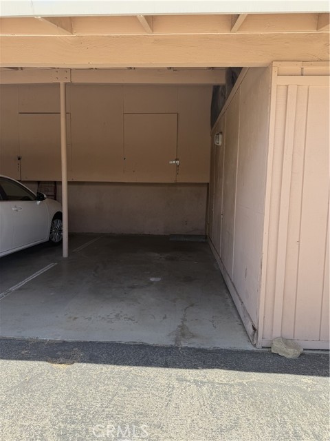 2 Bed Home for Sale in Newhall, California