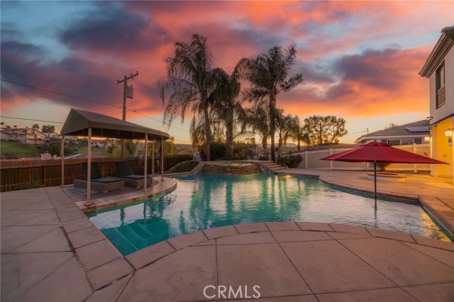 Detail Gallery Image 8 of 58 For 29061 Lupin Pl, Canyon Lake,  CA 92587 - 5 Beds | 3/1 Baths