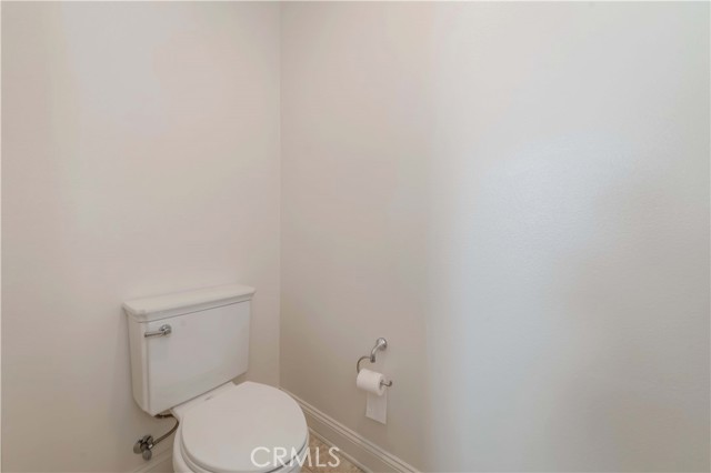 Detail Gallery Image 21 of 29 For 13810 Cameron Ct, Baldwin Park,  CA 91706 - 4 Beds | 2/1 Baths