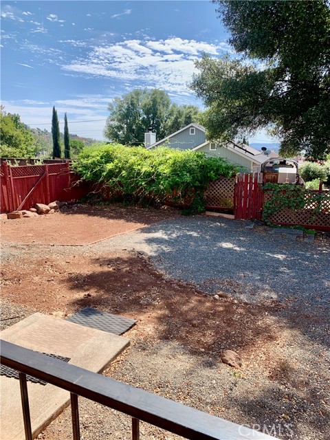 18427 Deer Hill, Hidden Valley Lake CA: https://media.crmls.org/medias/b2bed68b-5eb2-4edb-843a-aa1fff29f1b0.jpg
