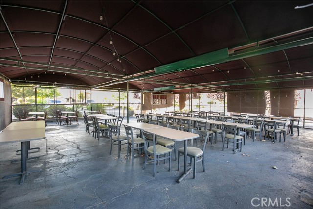 2162 E Palmdale Boulevard, Palmdale CA: https://media.crmls.org/medias/b2bed8ff-997a-4c29-a8ec-6caf221c921d.jpg