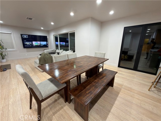 Detail Gallery Image 7 of 14 For 11733 Sunglow, Santa Fe Springs,  CA 90670 - 3 Beds | 1/1 Baths