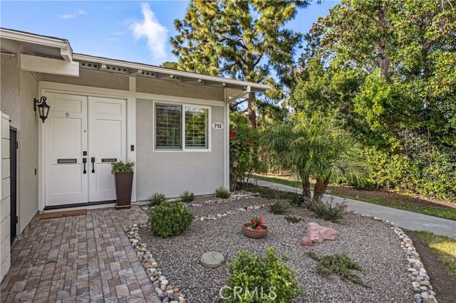 Detail Gallery Image 20 of 37 For 713 Avenida Majorca #B, Laguna Woods,  CA 92637 - 2 Beds | 1/1 Baths