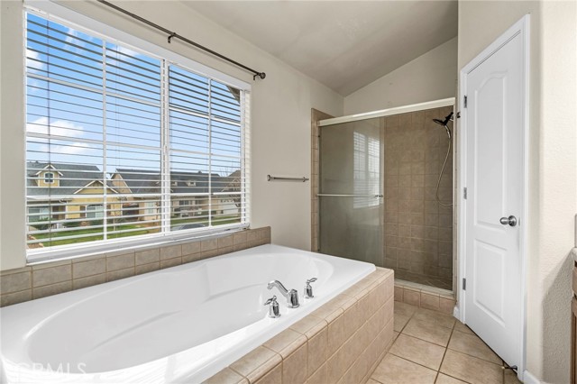 Detail Gallery Image 36 of 41 For 4729 W Cornell, Fresno,  CA 93722 - 4 Beds | 3 Baths