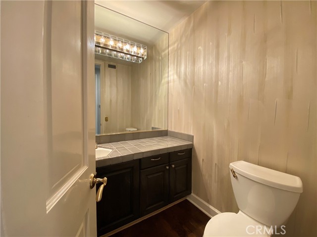 Detail Gallery Image 37 of 50 For 11734 Folkstone Ln, Bel Air,  CA 90077 - 4 Beds | 3/1 Baths