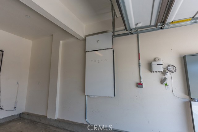 Detail Gallery Image 38 of 64 For 27638 Sawtooth Ln, Canyon Country,  CA 91387 - 3 Beds | 2/1 Baths