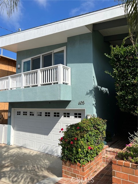 605 13th Street, Manhattan Beach, California 90266, 3 Bedrooms Bedrooms, ,3 BathroomsBathrooms,Residential,Sold,13th,SB23140791
