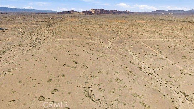 Detail Gallery Image 11 of 35 For 2327 Palm, Twentynine Palms,  CA 90007 - – Beds | – Baths