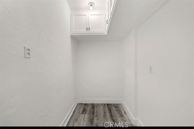 Detail Gallery Image 12 of 26 For 2121 James M Wood Bld #221,  Los Angeles,  CA 90006 - 0 Beds | 1 Baths