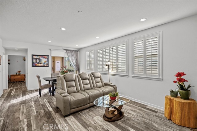 Detail Gallery Image 9 of 39 For 430 Maravilla Ln, Brea,  CA 92823 - 2 Beds | 2 Baths