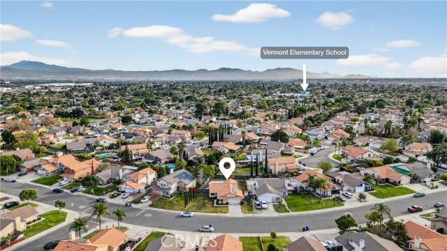 4595 Bronson, San Bernardino CA: https://media.crmls.org/medias/b2c3adab-90a6-4d6f-987f-de93c1904bde.jpg