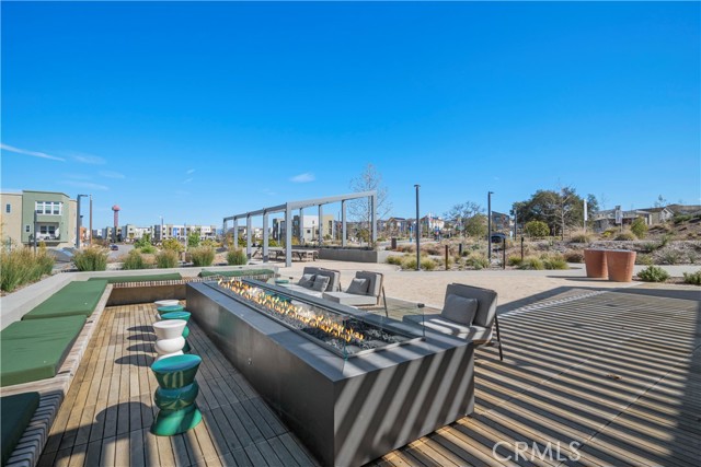 Detail Gallery Image 64 of 71 For 26799 Keystone Loop, Valencia,  CA 91381 - 3 Beds | 3 Baths