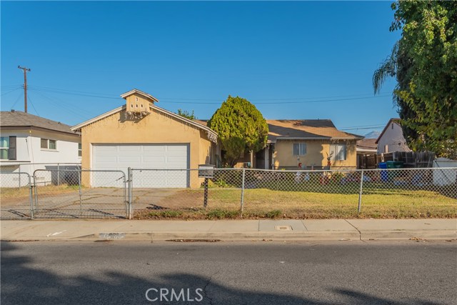 2155 W Orange Grove Ave, Pomona, CA 91768